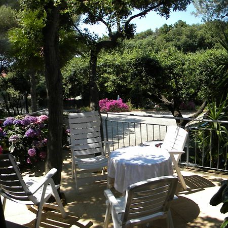 Hotel La Rosa Del Tirreno Livorno Kültér fotó