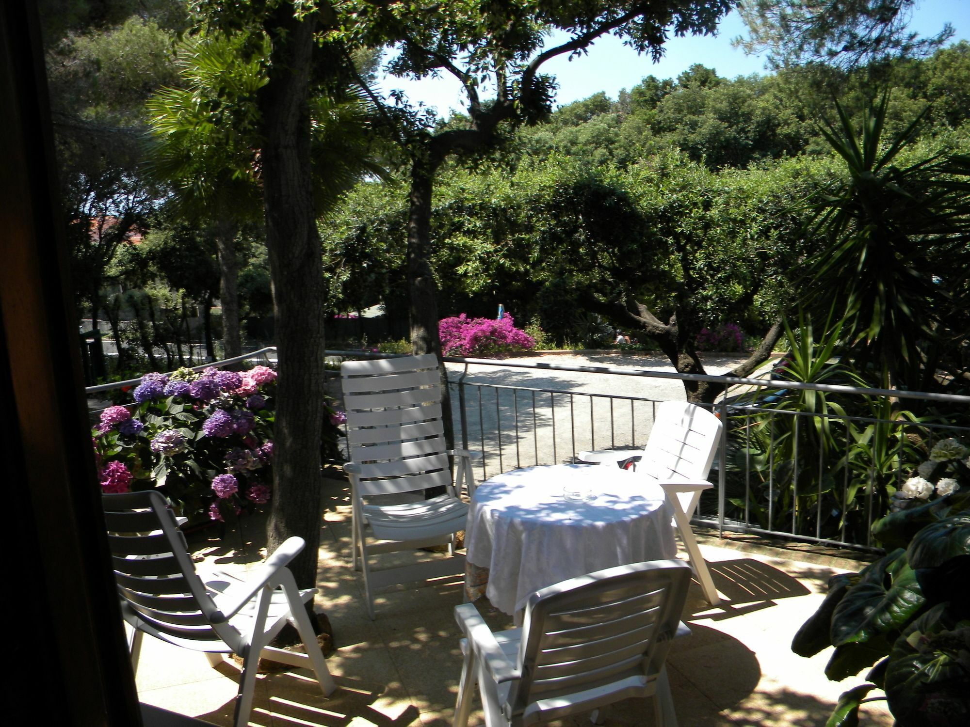 Hotel La Rosa Del Tirreno Livorno Kültér fotó